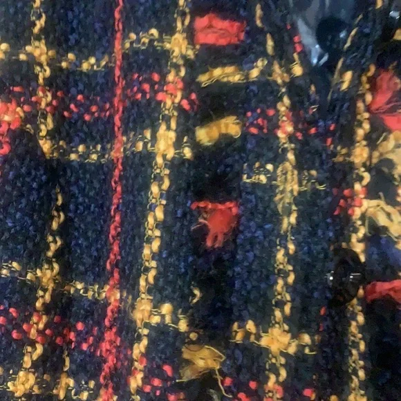 Jacket - Picture 2 of 9